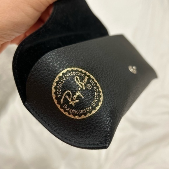 Ray ban case - Picture 6 of 6